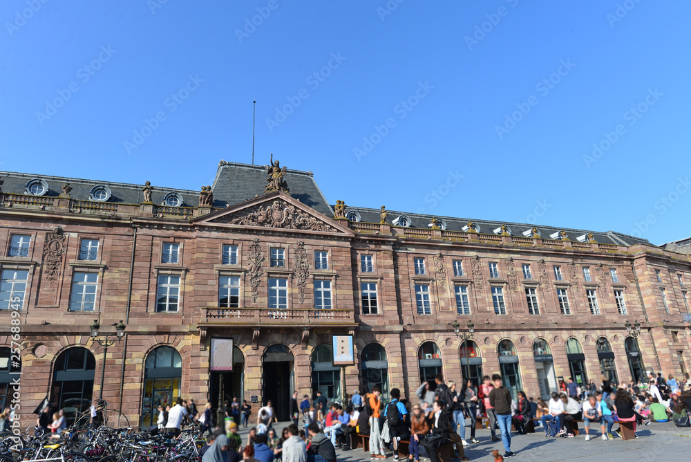 Naklejka premium Aubette an der Place Kléber in Straßburg