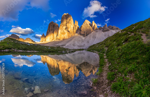 Iconic Tre Cime peaks from Tre Cime di Lavaredo Loop trail at sunset , Italy © kanonsky