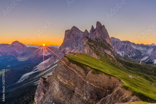 Fotografie Beautiful sunrise and Odle Mountain landscape in Dolomites, Italy