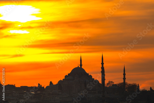 suleymaniye mosque at sunset