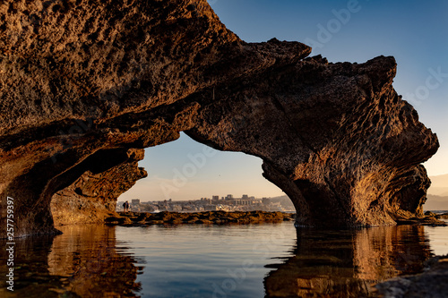 View through the arch rock © LeticiaLara