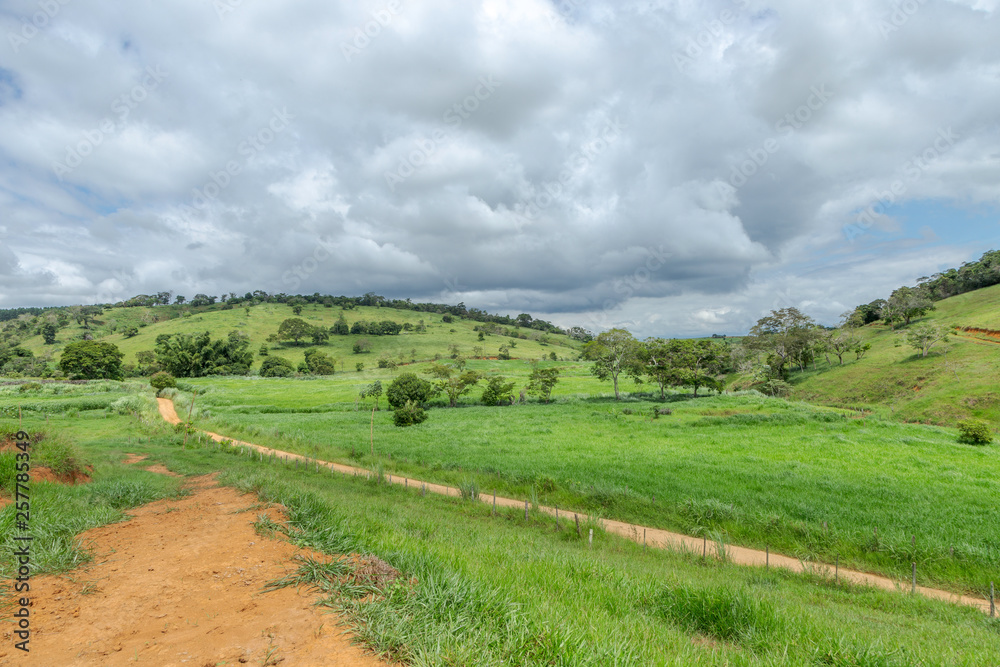 Estrada rural brasileira