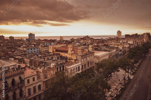 Havanna at sunset photo