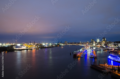 Hamburg Hafen / Elbphilharmonie