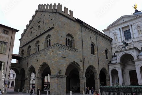 Palazzo della Ragione - Bergamo © Anderson