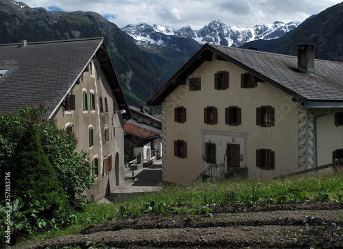 Latsch, Bergdorf oberhalb von Bergün, Graubünden