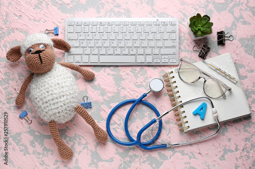 PC keyboard, stethoscope, s...