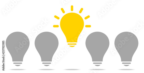 5 Glühbirnen Idee Gelb/Grau