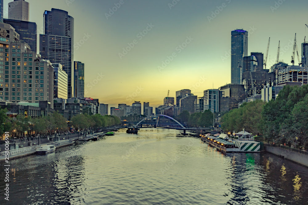 Obraz premium Twilight Yarra