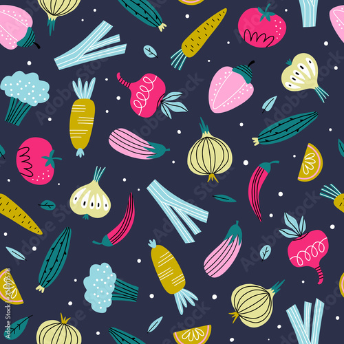 Fresh vegetables seamless pattern