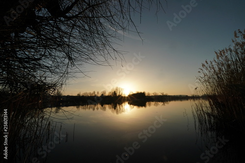 Sonnenuntergang Moossee 21.02.2019 © one step aside