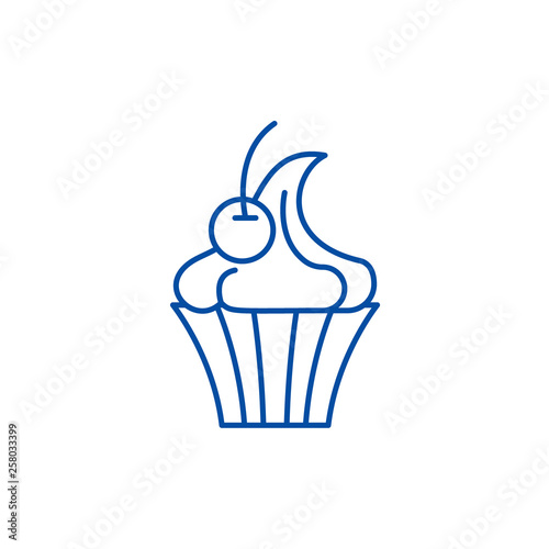 Creme brulee line concept icon. Creme brulee flat  vector website sign, outline symbol, illustration.