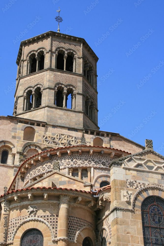 Saint-Austremoine abbey church - Issoire (France)