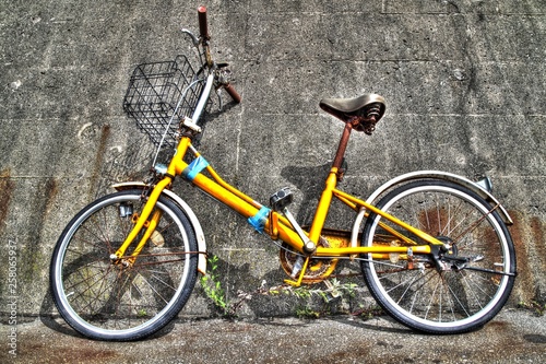 黄色い自転車