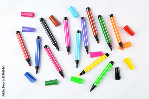 Colorful felt tip pens