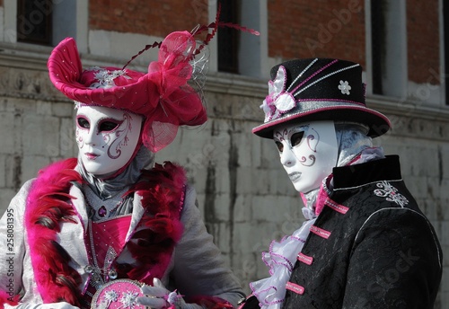 les masques au Carnaval de Venise Italie