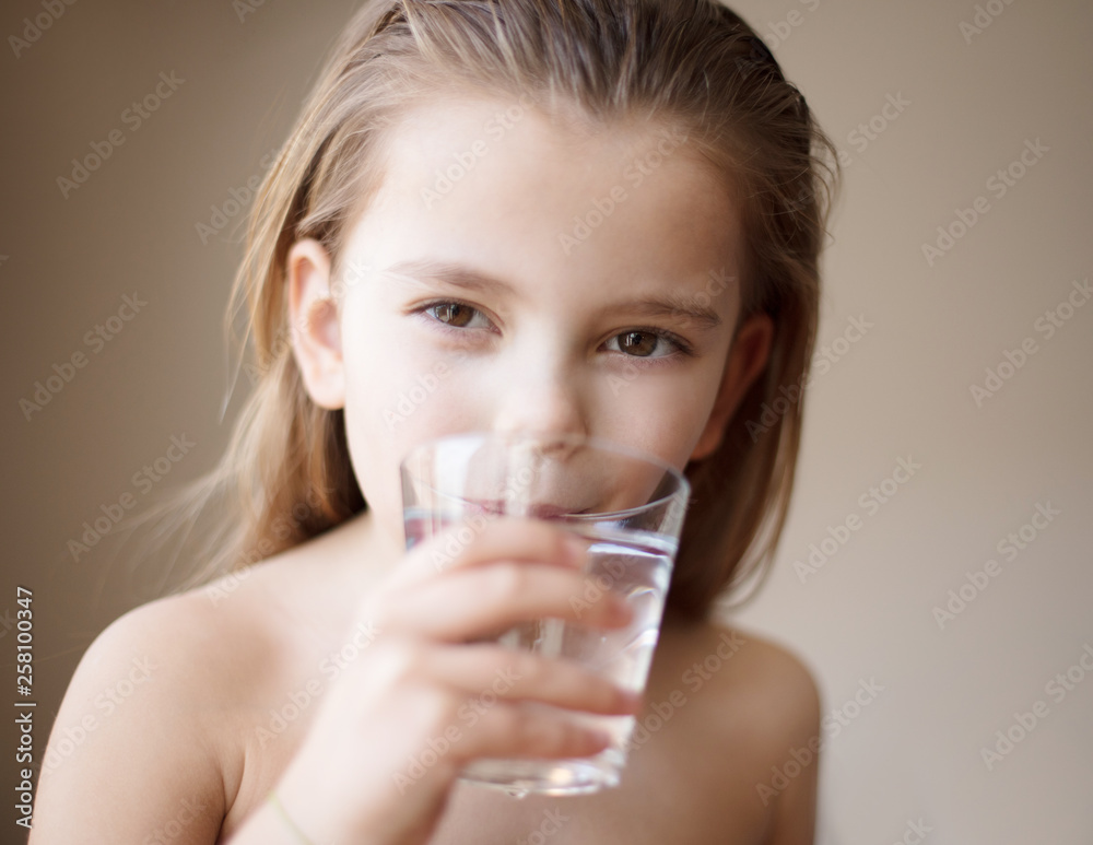 My skin is like silk thanks to the water. My skin is like silk thanks to the water.