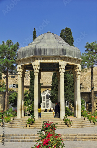Obraz na płótnie Hafez Tomb, Shiraz, Iran, Persia w salonie