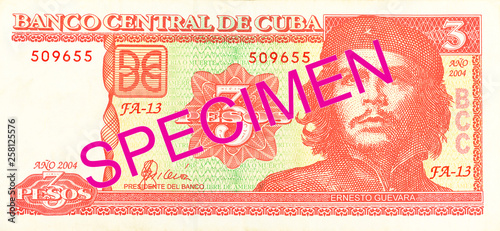Photography 3 cuban peso bank note obverse