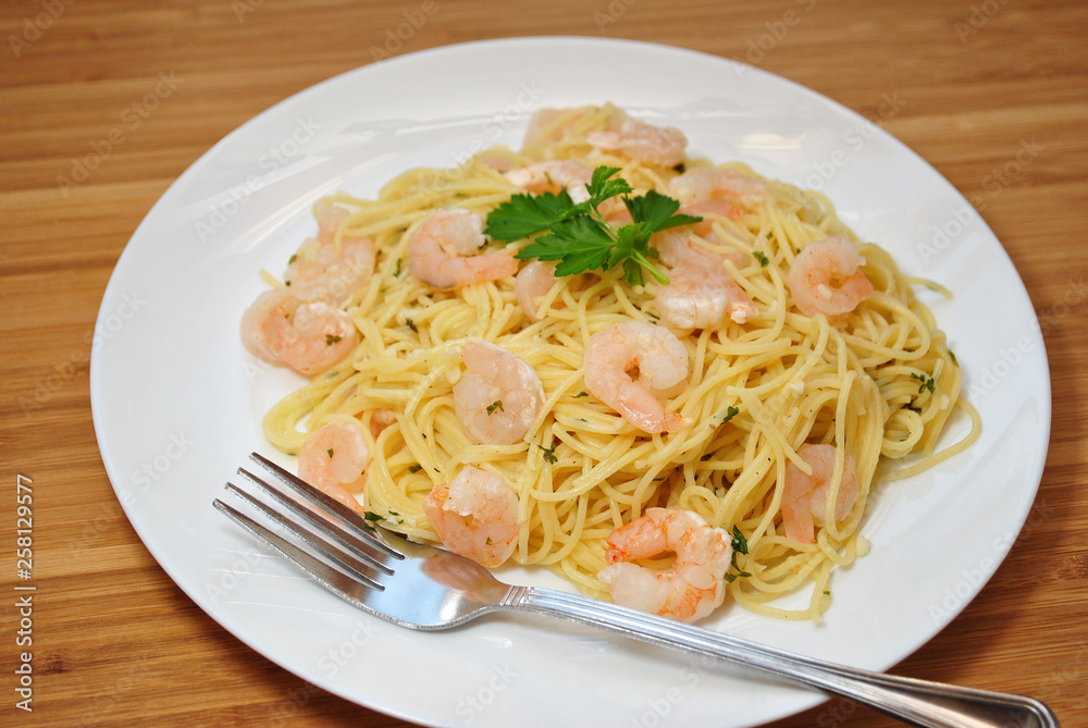Spaghetti Served with Shrimp Scampi 