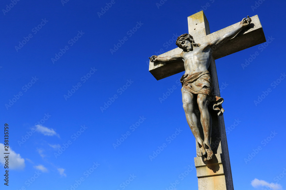 Jésus-Christ sur la croix. / Jesus Christ on the cross. 