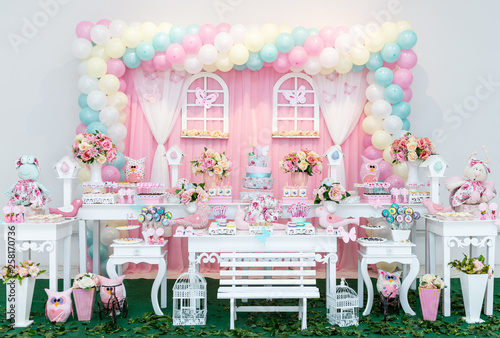 Decoration table for children's birthday.