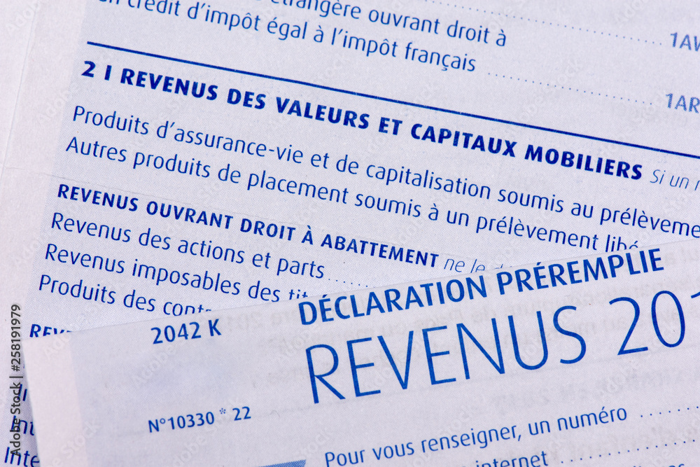 Impôts : déclaration de revenus française préremplie, page des revenus