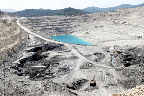 Balıkesir/Bigadiç - Bor Madeni (Balıkesir/Bigadiç - Bor Mine)