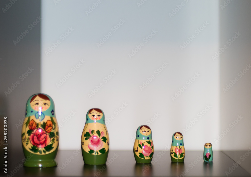 Artículos de decoración y recuerdos de viaje a Rusia. Matrioskas