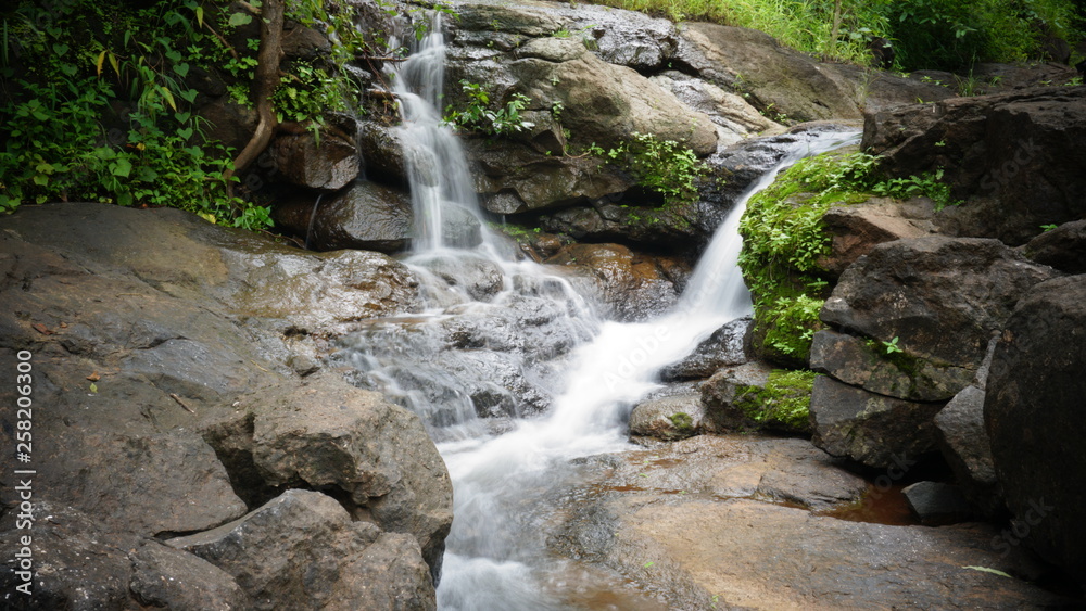 Fototapeta premium waterfall 