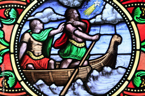 Arche de Noé. Vitrail. / Noah's ark. Stained glass window. 