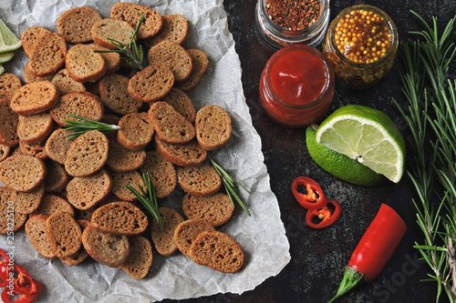 Crackers with spices and sauces. Indian snacks.