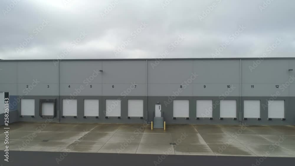 Warehouse loading dock