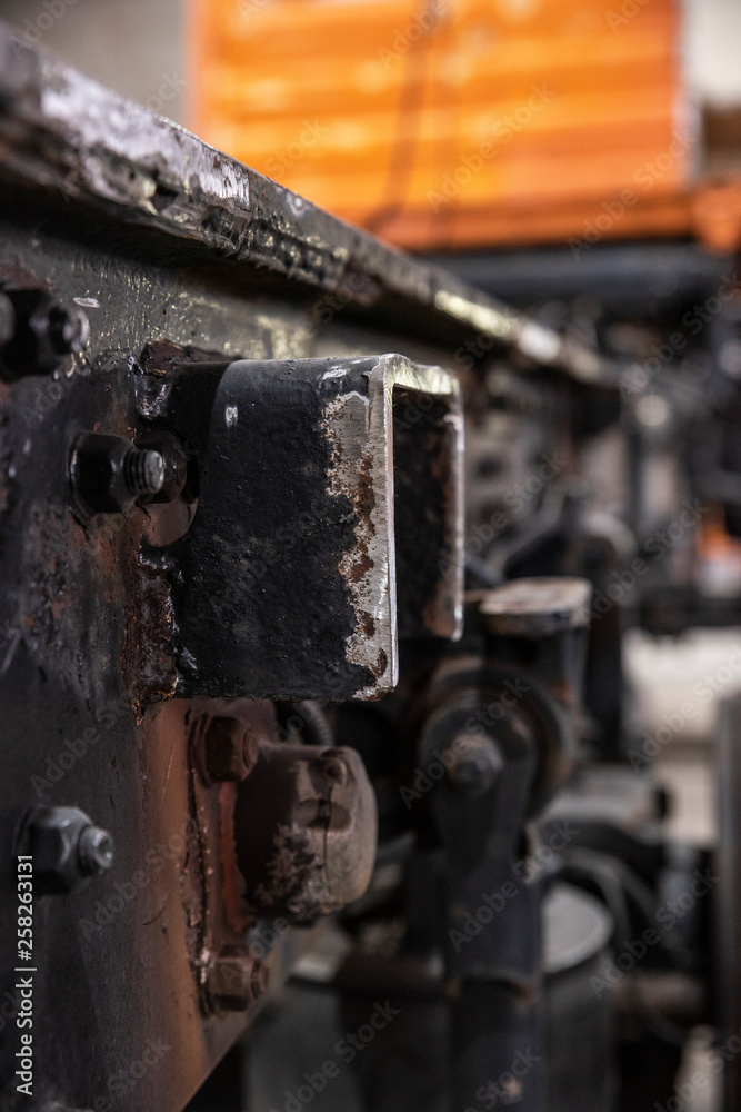 Paint shop and lighting in the large trucks and passenger cars are painted and also repaired Paint shop and lighting in the large trucks and passenger cars are painted and also repaired