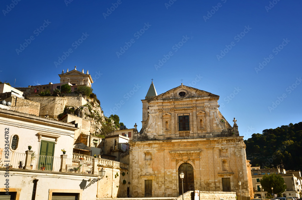 Scicli is one of the symbolic cities of Italian baroque, along with other 7 Val di Noto‘s villages