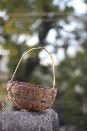 Empty basket