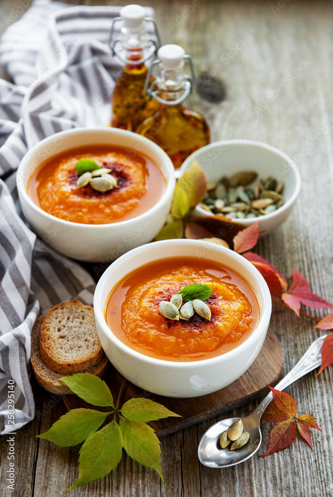 Bowls of pumpkin soup Bowls of pumpkin soup