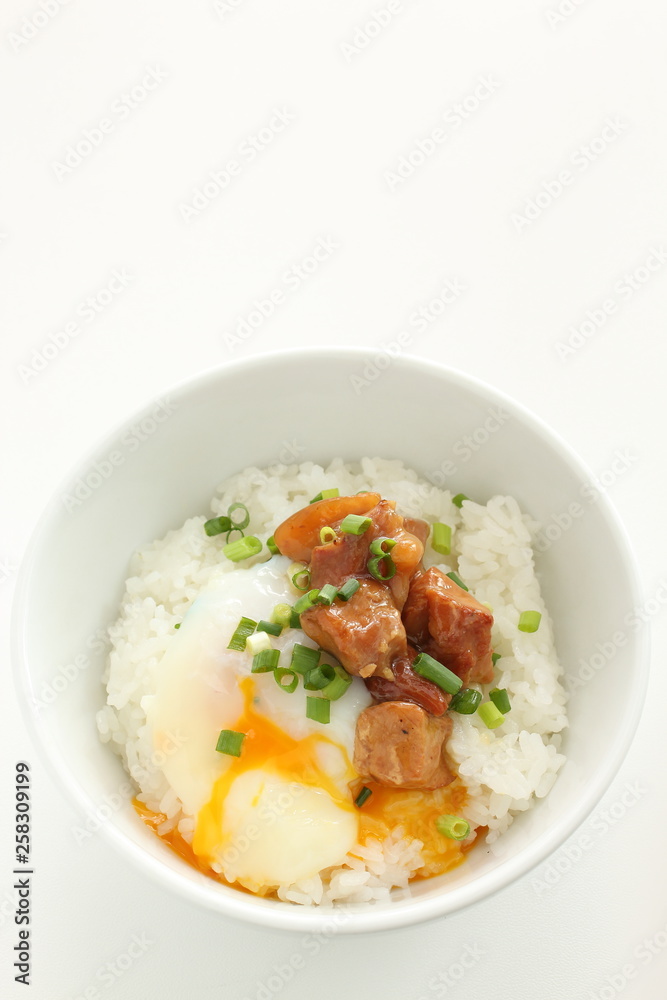 Japanese food, canned Yakitori and egg on rice