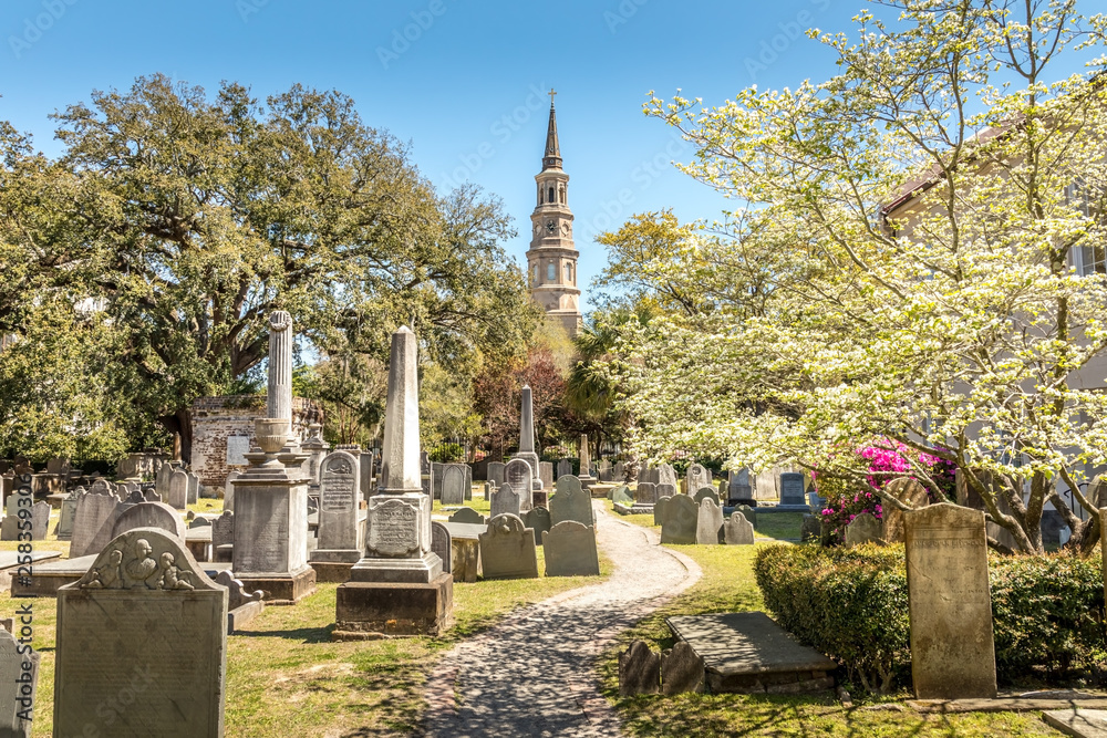 Fototapeta premium Kościół i cmentarz św. Philipsa, Charleston SC