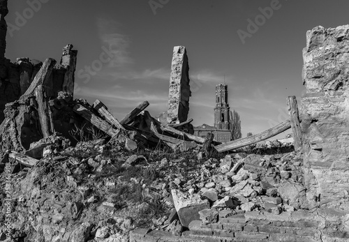 Obraz na płótnie The ruins of Belchite - Spain w salonie