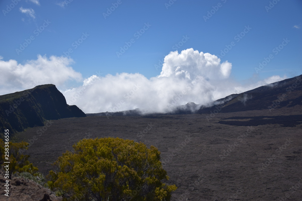 Fototapeta premium Piton de la fournaise