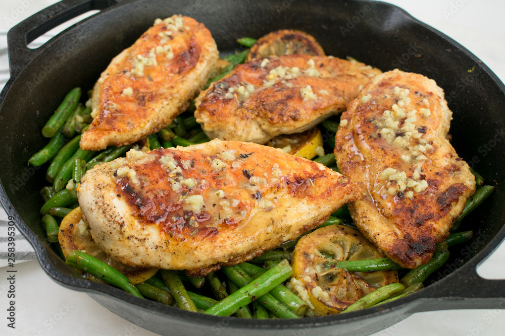 Garlic Lemon Butter Chicken with Green Beans Garlic Lemon Butter Chicken with Green Beans