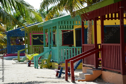 Bungalow Coloré Plage de Placencia Belize