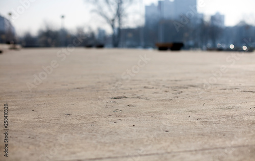Foto Shallow depth of Field - low angle concrete floor