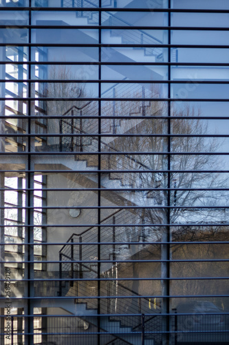 Wallpaper Mural Treppenhaus Torontodigital.ca