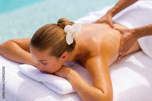 Back massage by the sea