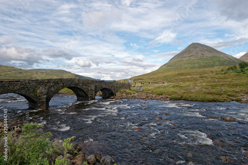 Schottland - Isle of Skye - River Sligachan photo