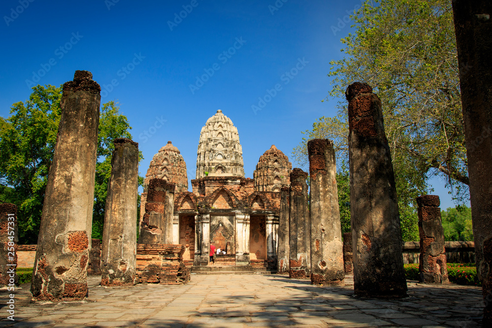 Wat Si Sawai (Sri Savaya) in Sukhothai Historical Park In Thailand., Tourism, World Heritage Site, Civilization,UNESCO.