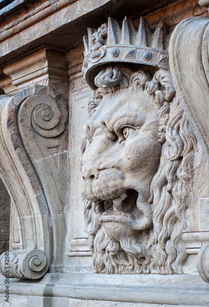 A marble crowned lion head on the Pitti Palace facade, symbol of Royal power,  sculpted in 1646 by Raffaele Curradi, commissioned by Cosimo de’ Medici.