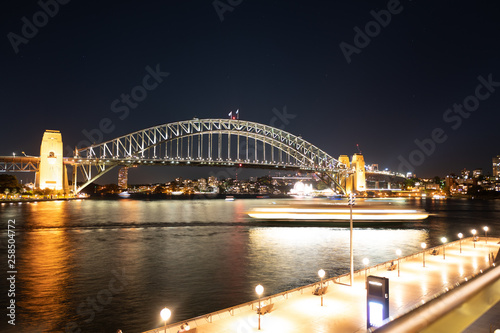 Sydney Harbour Bridge © Yoichi